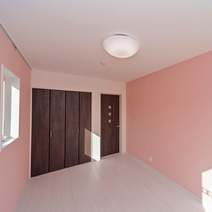 3階個室　個室2室はピンクとブルーでクロスの色をかえて。