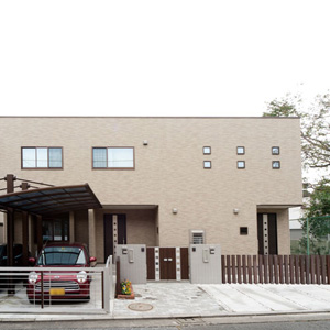 施工事例写真：家族のライフスタイルを重視した完全分離型二世帯住宅