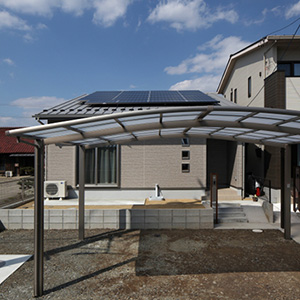 太陽光発電搭載の平屋			