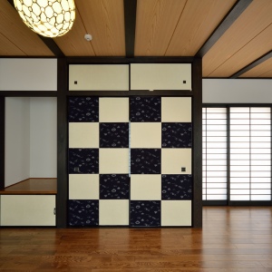 中庭のある二世帯住宅 中庭のある二世帯住宅