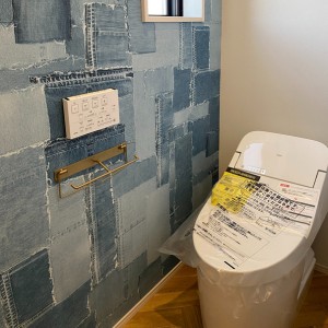 無垢床とスチール階段のカッコいい5LDKの家 無垢床とスチール階段のカッコいい5LDKの家